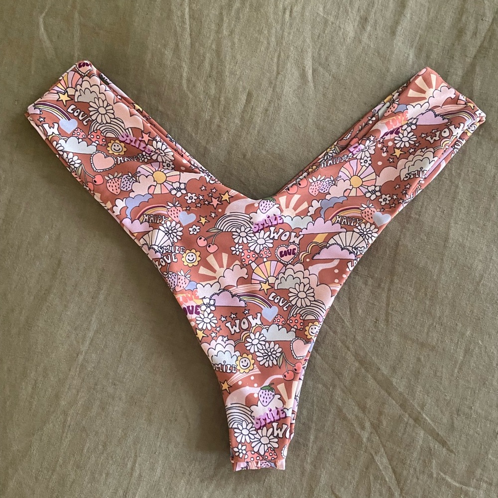 Skatie Mandi Bottom Ashbury